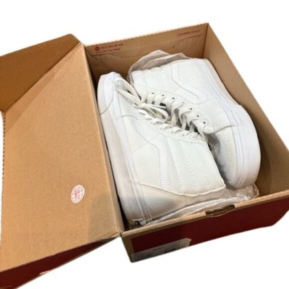 VANS Sk8-Hi Canvas Shoe in True White (Unisex) – Size 6 Men / 7.5 Women - Picture 7 of 11